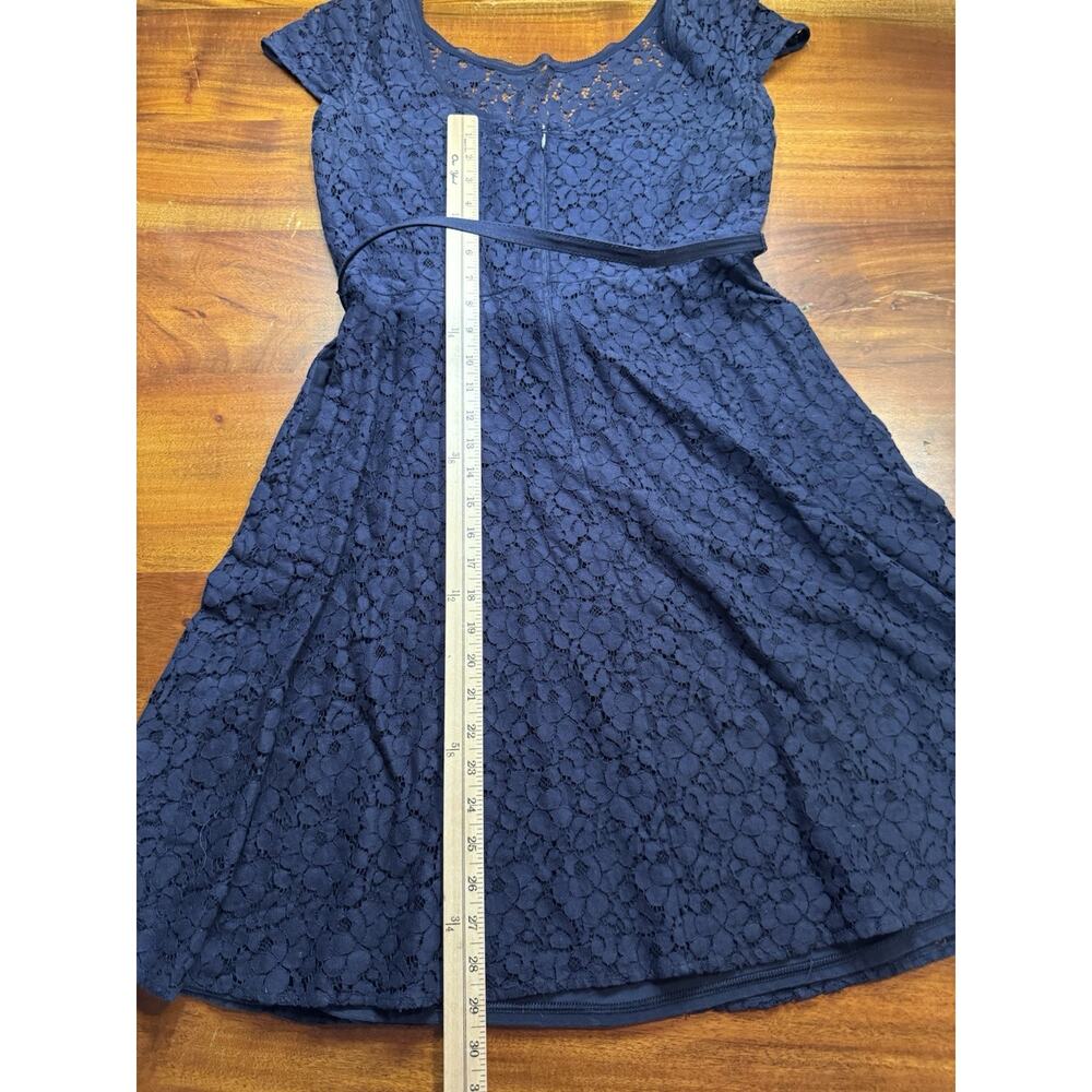 WHBM Womens Navy Lace Overlay Sleeveless Belted Fit Flare Dress Sz 10 - Picture 5 of 8